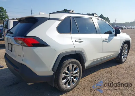 2022 Toyota Rav4 Xle Premium from USA, damaged, VIN 2T3C1RFV4NW185707